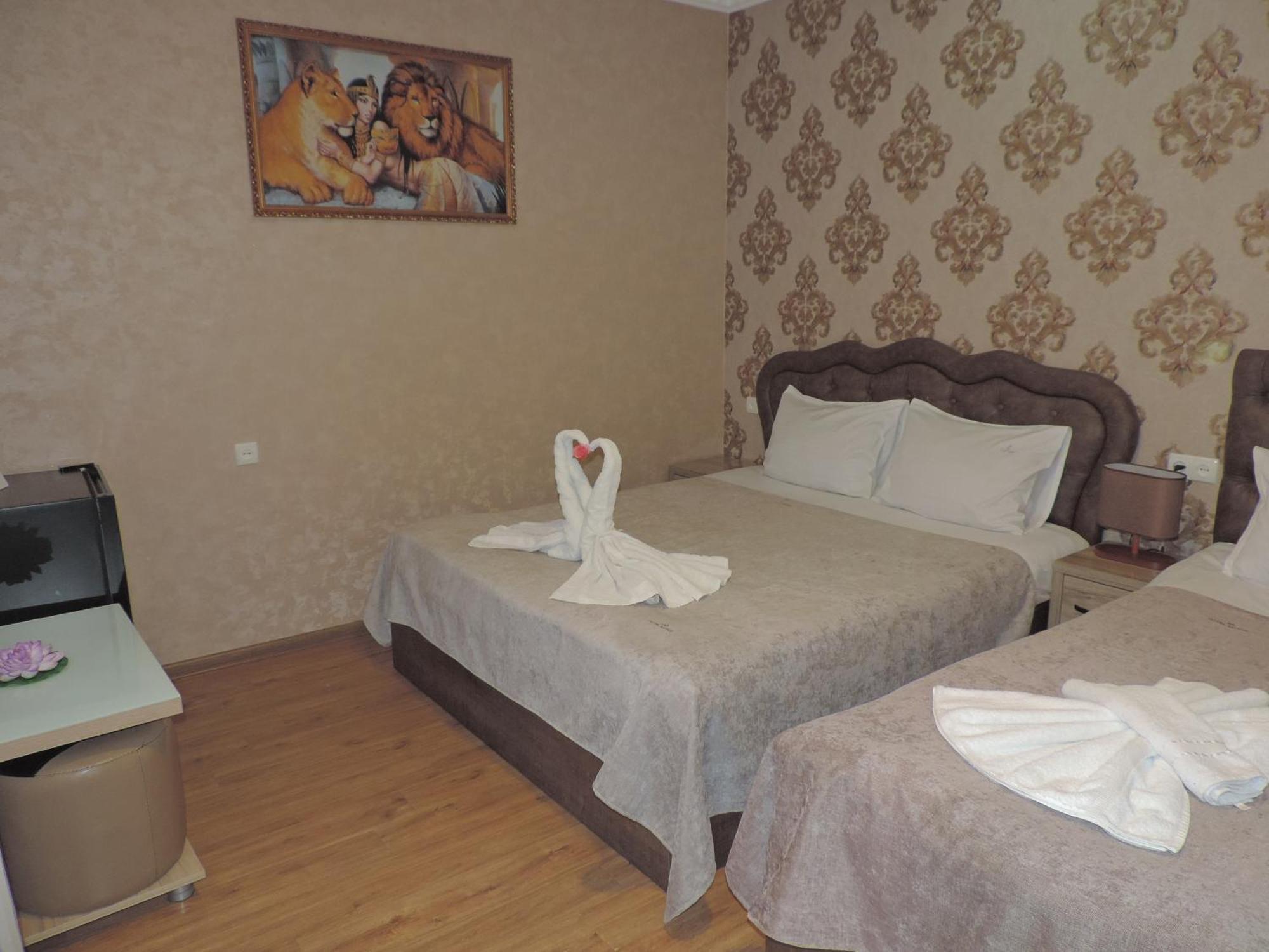 Hotel Lotus Akhaltsikhe  Exterior photo